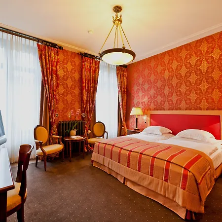 Grand Hotel Les Trois Rois-3