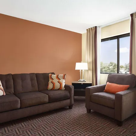 Super 8 By Wyndham Carbondale-2