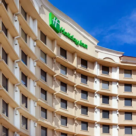 Holiday Inn Express Dallas Market Center By Ihg-3