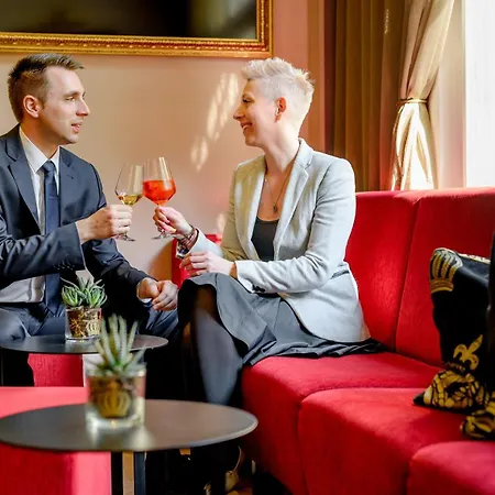 Hotel Josefshof Am Rathaus-2