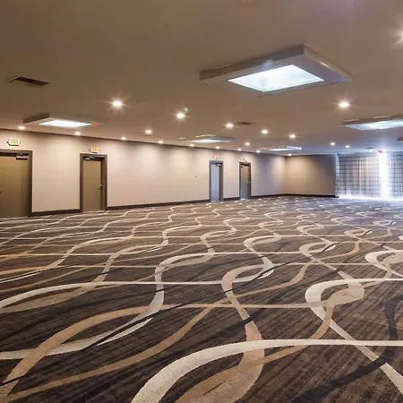 Surestay Plus Hotel By Best Western Point Richmond-2