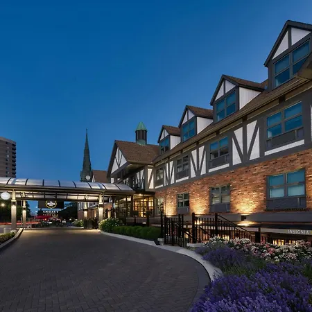 The Insignia Hotel, Sarnia, A Tribute Portfolio Hotel-3