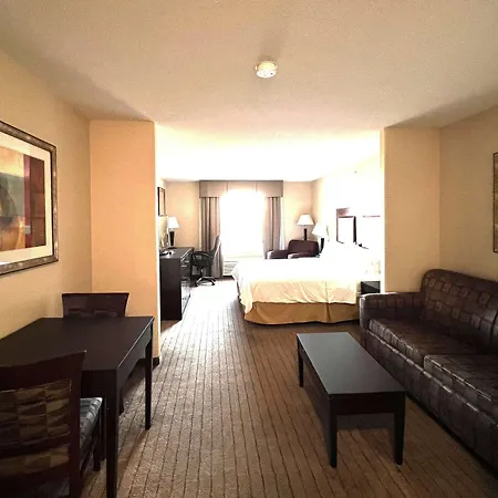 Ramada By Wyndham Prince Albert-3