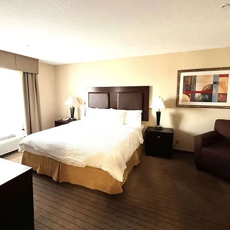 Ramada By Wyndham Prince Albert-2