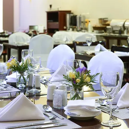 Argenta Tower Hotel & Suites-2