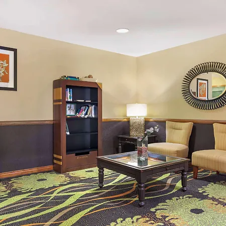 Best Western Plus Waco North-3