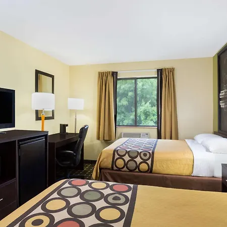 Super 8 By Wyndham Marietta-2