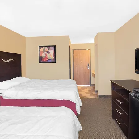 Super 8 By Wyndham Sheboygan Wi-3