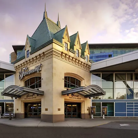 Fairmont Vancouver Airport In-Terminal Hotel-2