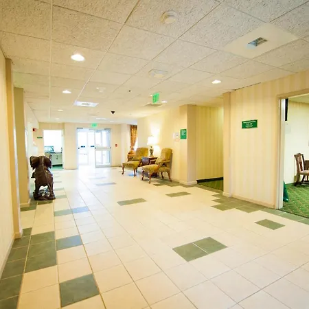 Greystone Inn & Suites-2