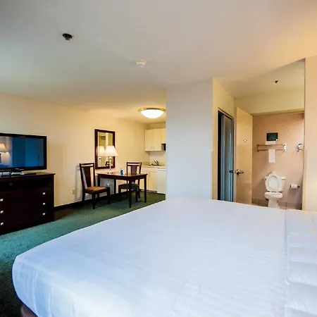 Greystone Inn & Suites-3