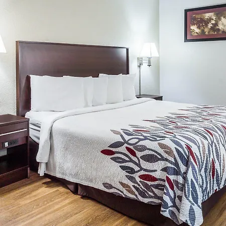 Red Roof Inn Clyde-3