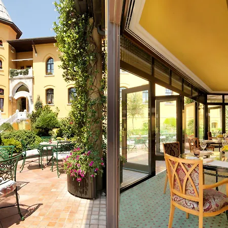 Four Seasons Hotel Istanbul At Sultanahmet-3