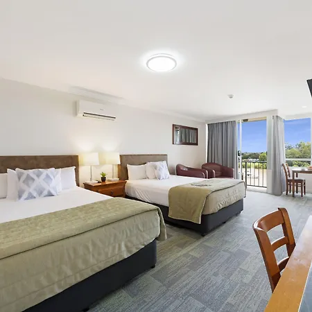Burnett Riverside Hotel-3