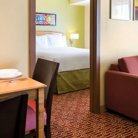 Sonesta Simply Suites Phoenix Scottsdale-3