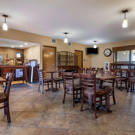 Best Western Plus Chelsea Hotel-2