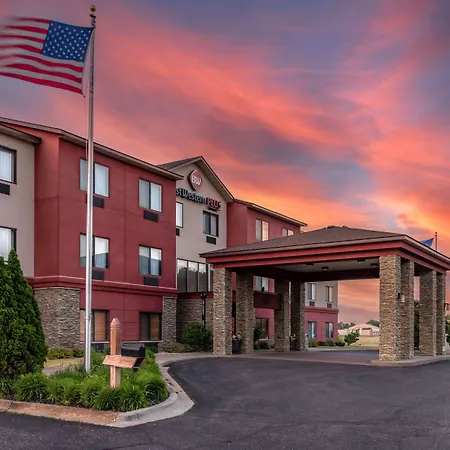 Best Western Plus Chelsea Hotel-3