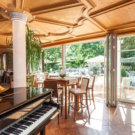 Romantik Hotel Oberwirt-3