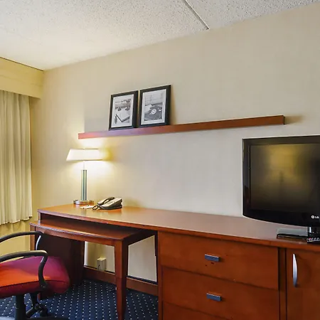 Quality Inn Boston-Revere-2