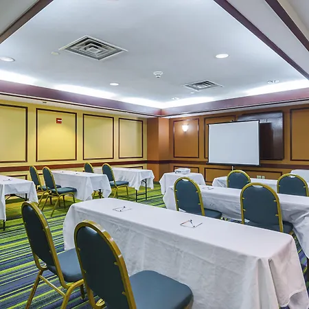Quality Inn Boston-Revere-2