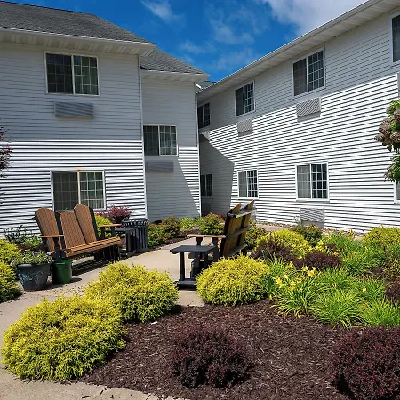 Savanna Inn & Suites-2