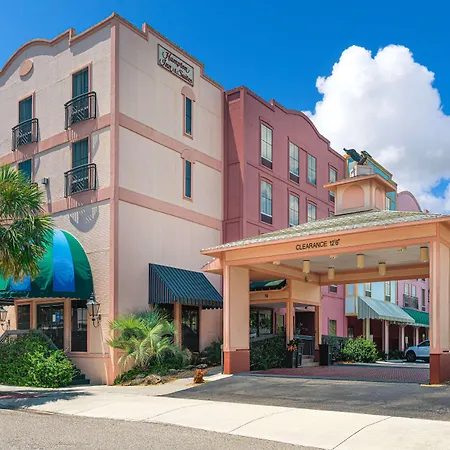 Hampton Inn & Suites Amelia Island-Historic Harbor Front-3