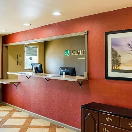 Quality Inn Vicksburg-3
