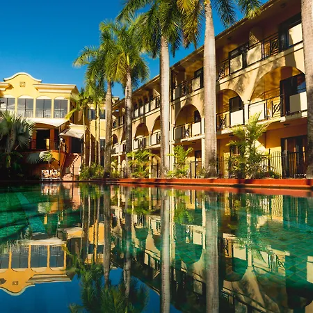Palm Royale Cairns-2