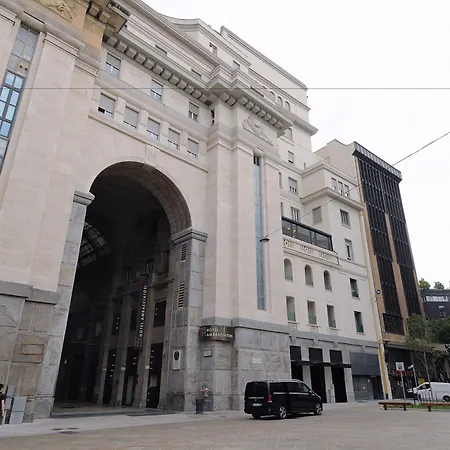 Ih Hotels Milano Ambasciatori-3