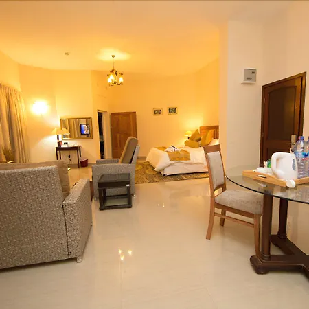 La Palm Royal Beach Hotel-3