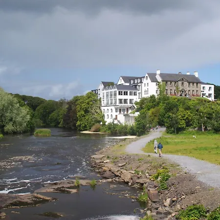 Falls Hotel & Spa-2
