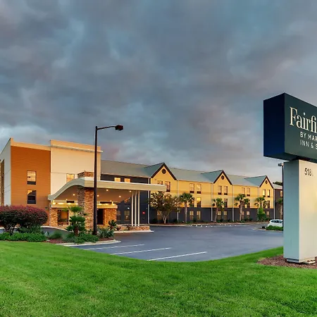 Fairfield Inn & Suites Southport-2