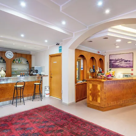 Hotel Trasimeno-2