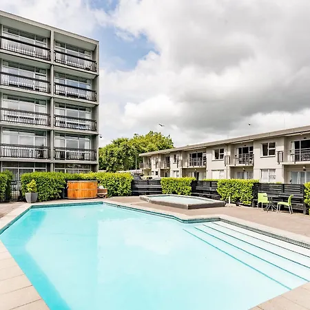 Heartland Ambassador Hotel Hamilton-3