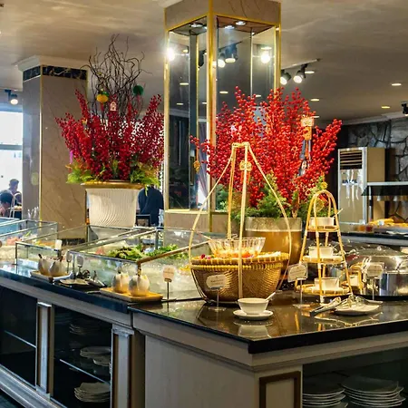 Royal Hotel Saigon-3