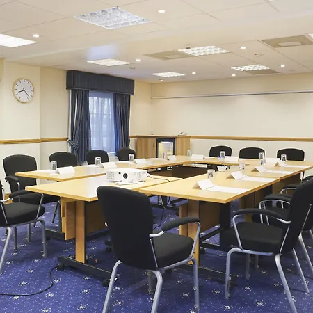 Holiday Inn Corby Kettering Hotel & Spa-3