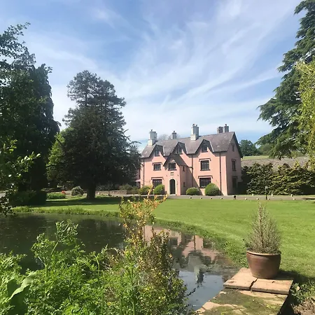 Cwrt Bleddyn Hotel & Spa-2