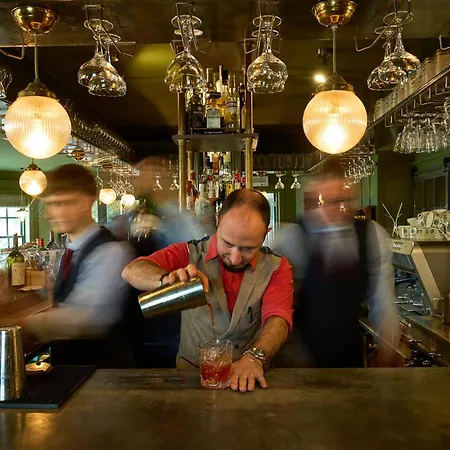 The Mitre, Hampton Court-2