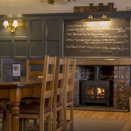 Buccleuch Arms-3