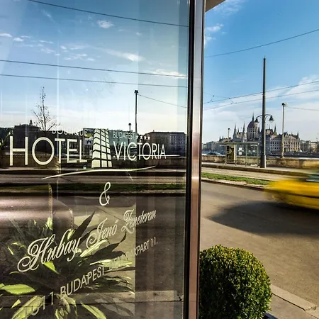 Boutique Hotel Victoria Budapest-3