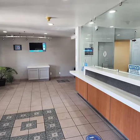 Motel 6 Barstow, Ca - Mojave Desert Stop - I-15-2