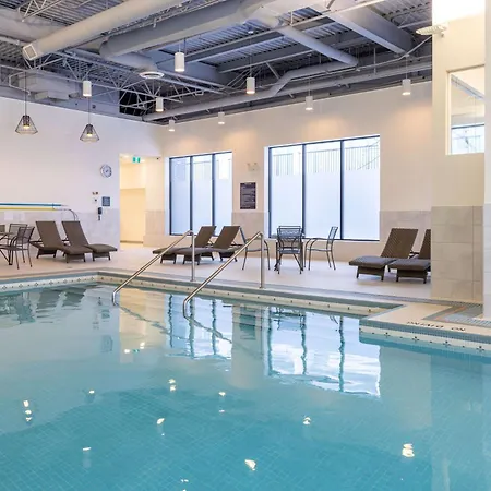 Doubletree By Hilton Calgary North-2