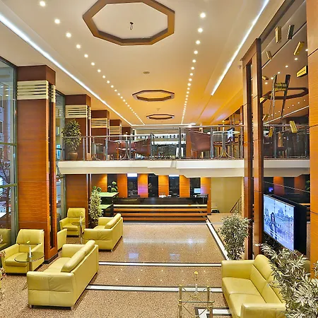 Grand Madrid Hotel-3