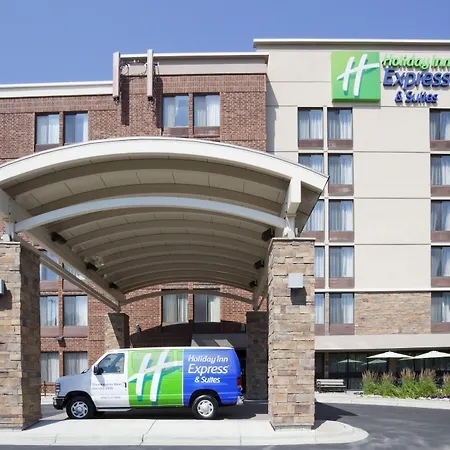 Holiday Inn Express & Suites Bloomington West By Ihg-3