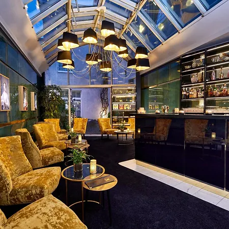 Das Carls Hotel-2