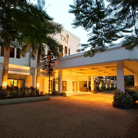 Taj Connemara, Chennai-3