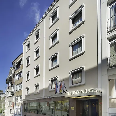 Titanic Comfort Sisli-2