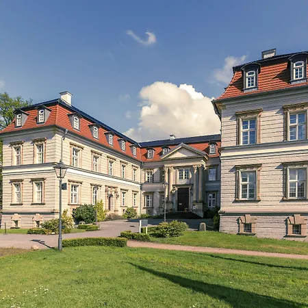 Sunday Hotel Schloss Neustadt Glewe-3
