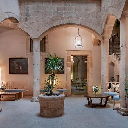 Nh Collection Caceres Palacio De Oquendo-2