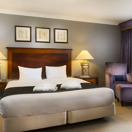 Park Inn By Radisson Cardiff City Centre-3